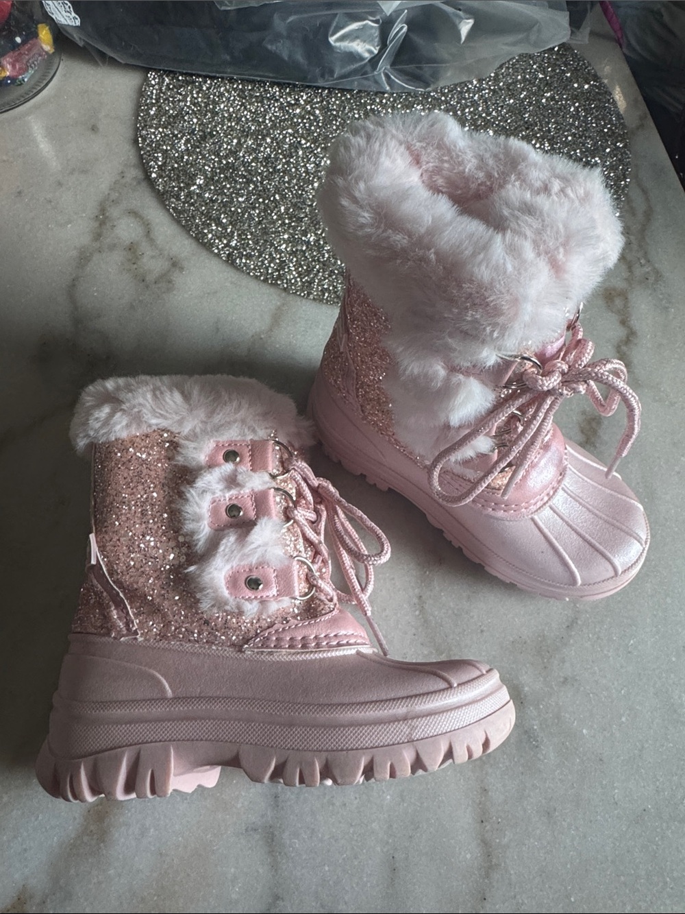 Pink Glitter Faux-Fur Winter Boots
Girls
10
